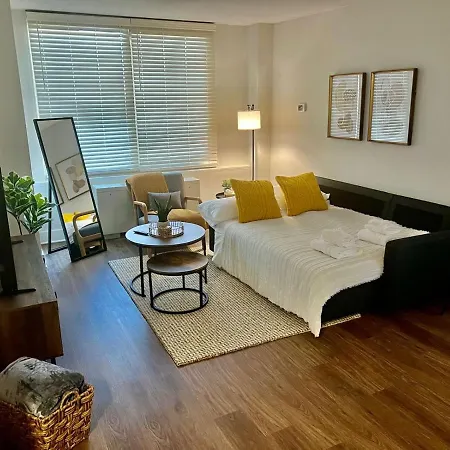 Appartement Comfy Getaway By Dc,Metro,Airport à Arlington Extérieur photo