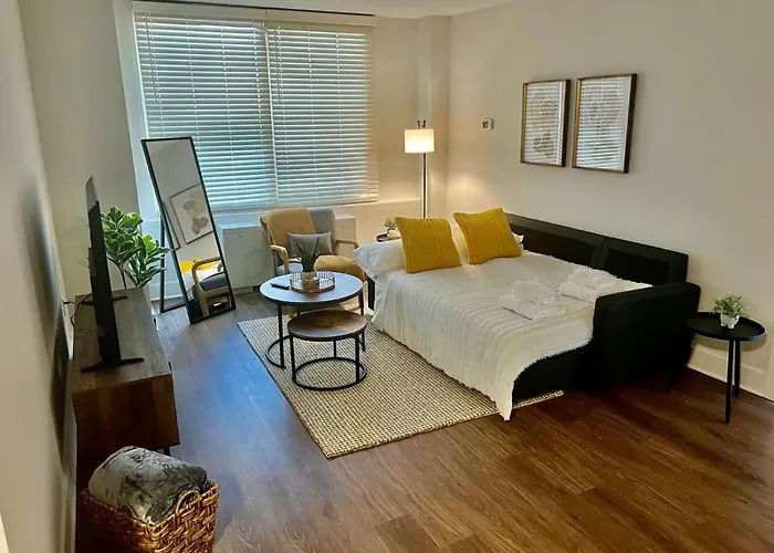 Comfy Getaway By Dc,Metro,Airport